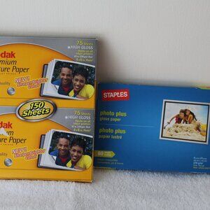 STAPLES 60 CT AND KODAK 150 CT 4x6 SIZE PHOTO GLOSS PAPER